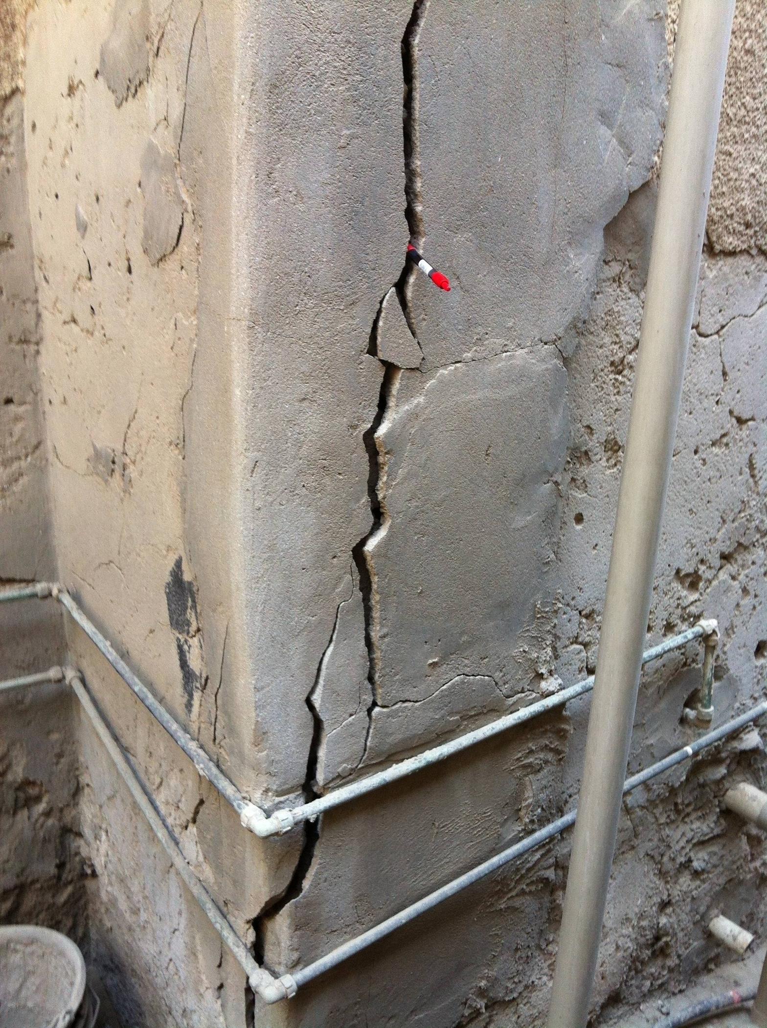 Bina Kolonlarında Çatlak Enjeksiyonu: Taşıyıcı Sistemlerde Onarım